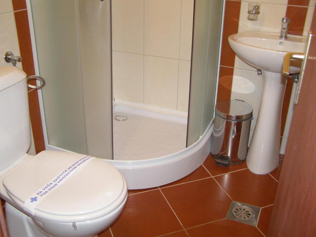 Guest House Breza プリレプ 部屋 写真